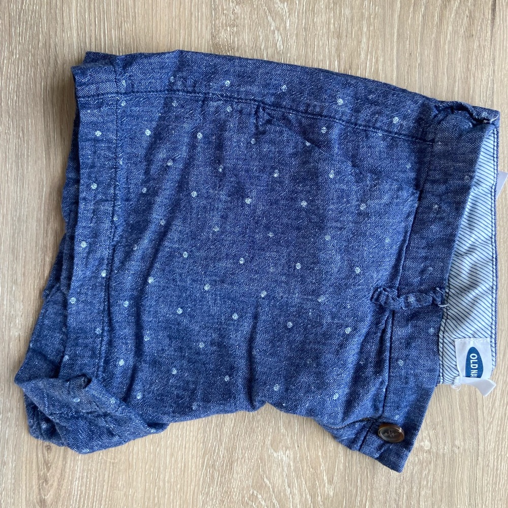 Old navy shorts